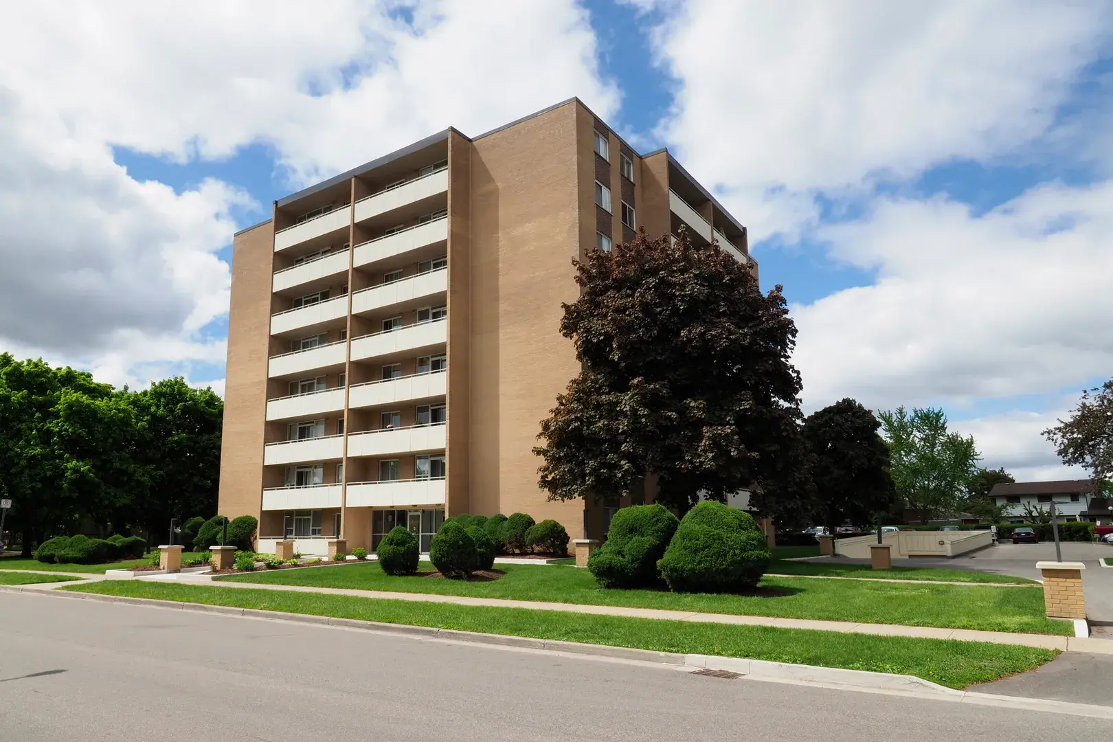 Margaret Apartments — photo 1 of 10