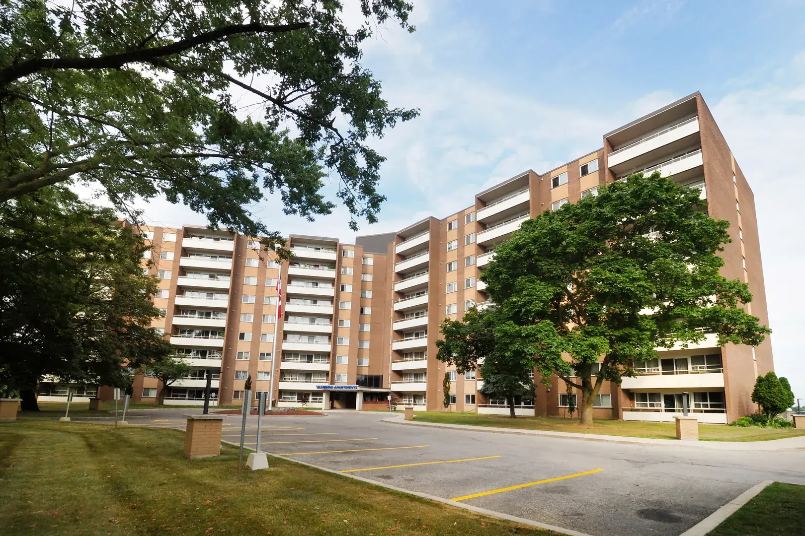 Bluebird Apartments — photo 1 of 9
