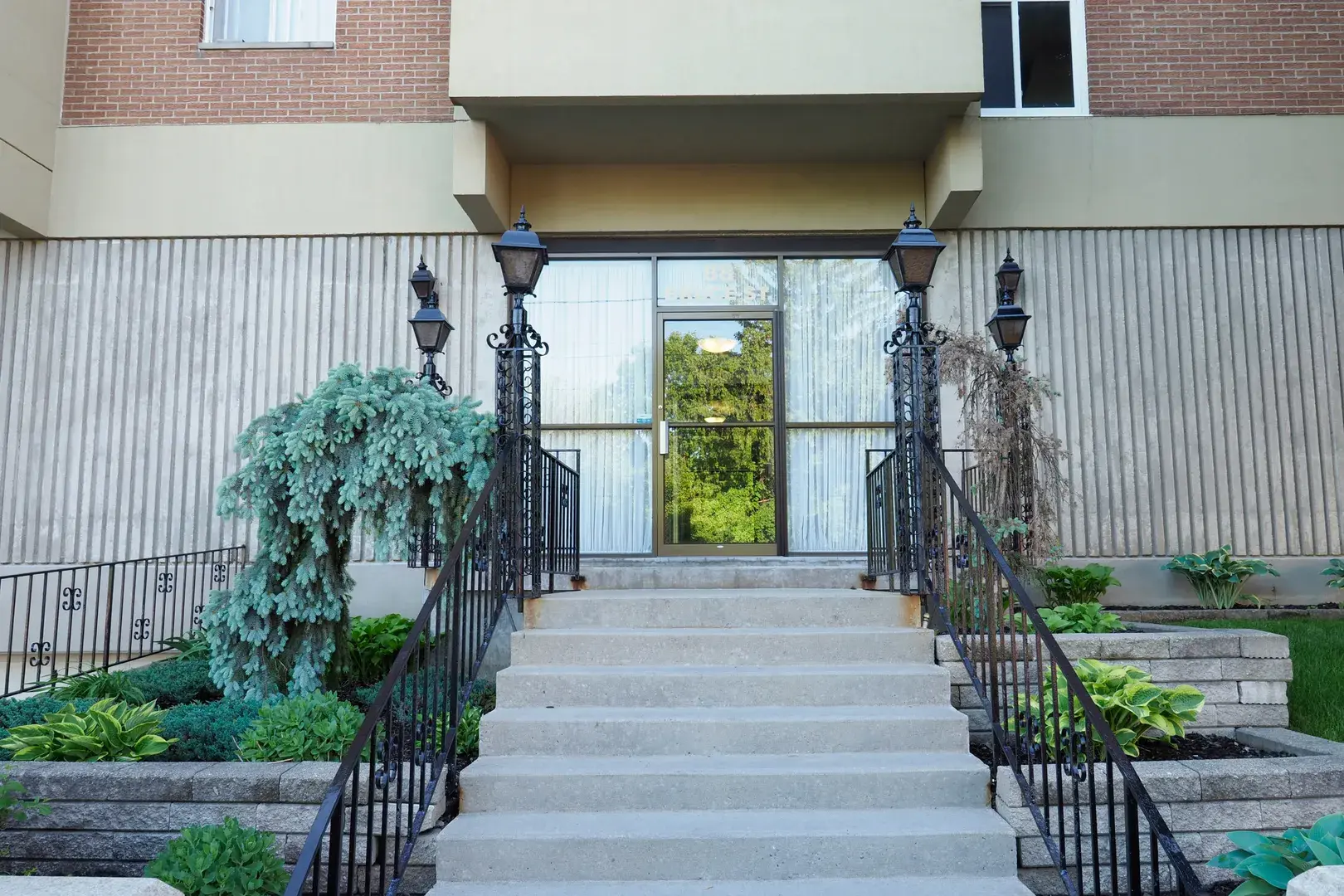 Princess Apartments — photo 3 of 10