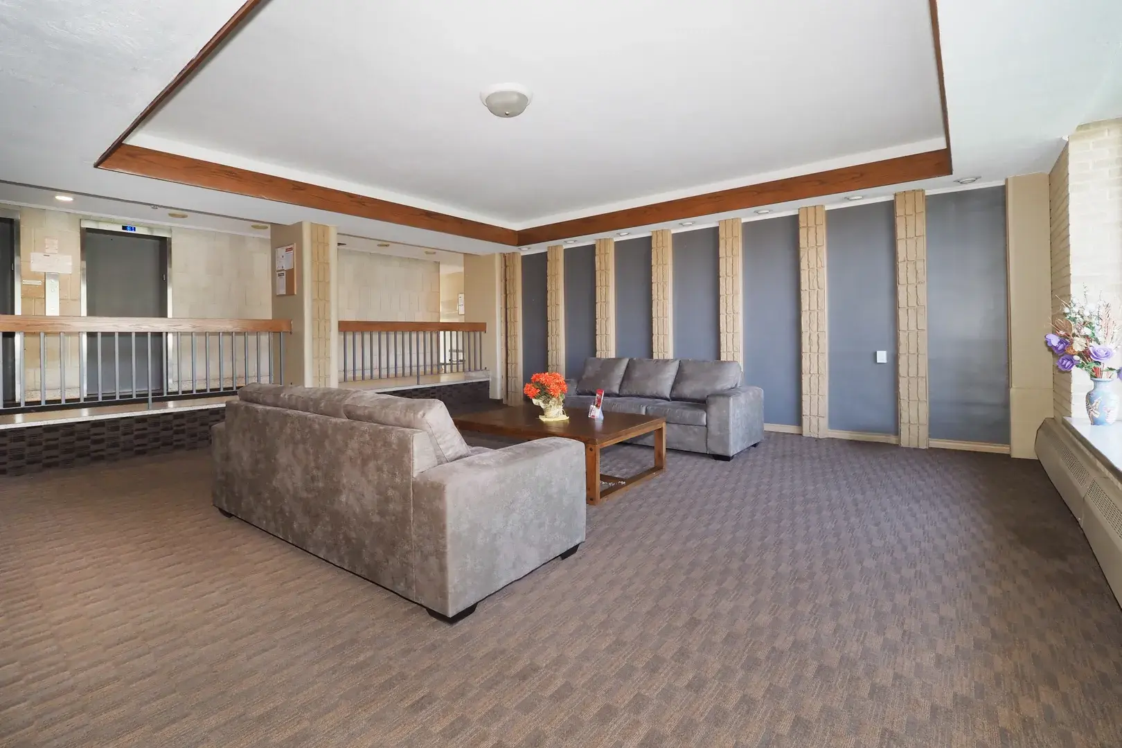 Hickory Apartments — photo 6 of 10