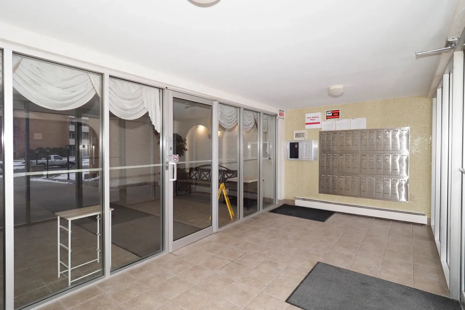 Confederation Apartments — photo 6 of 10