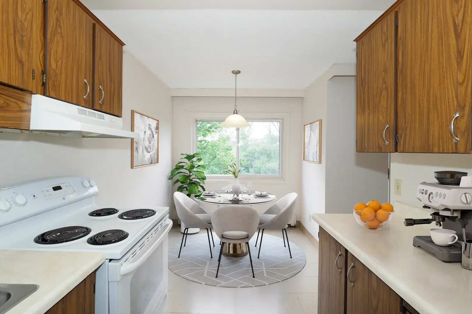 Parkview Apartments — photo 9 of 10