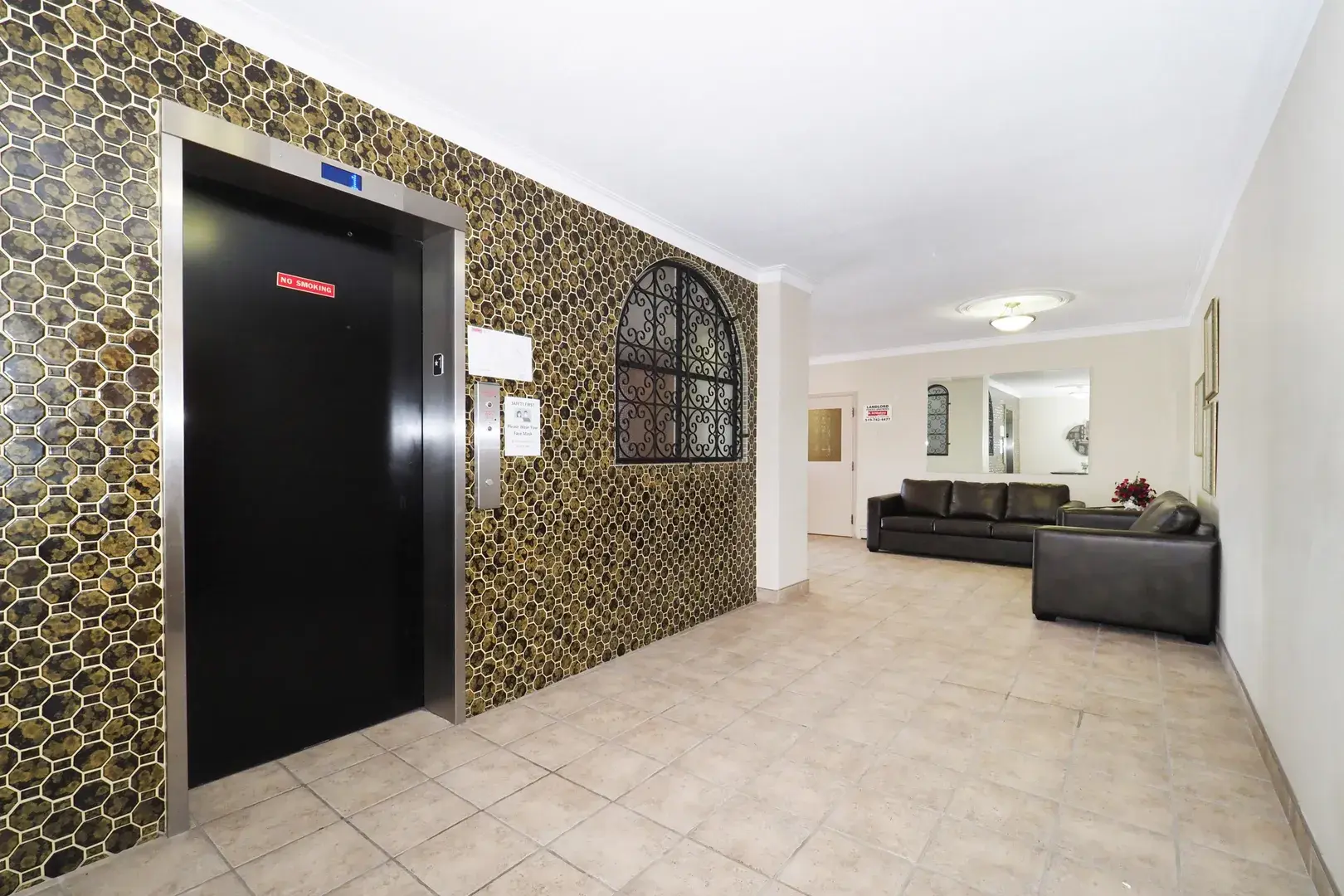 Princess Apartments — photo 9 of 10