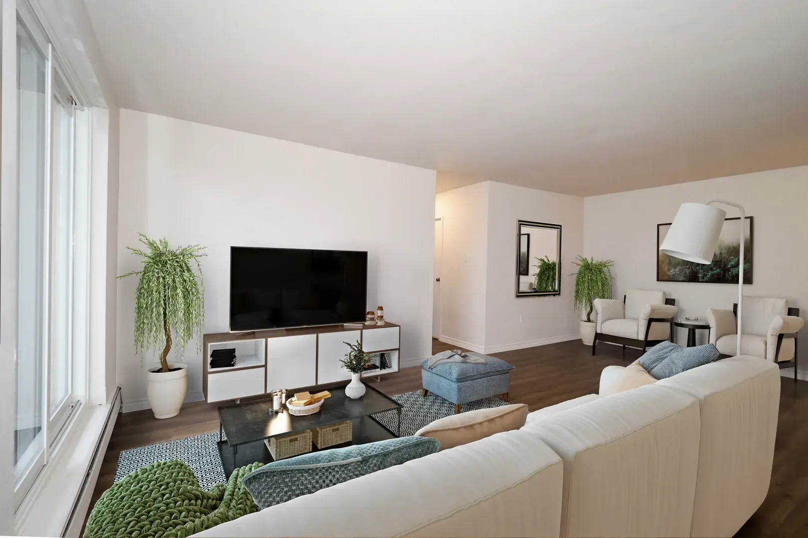 Holborn Apartments — photo 9 of 10